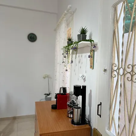 Seaside Escape Szími