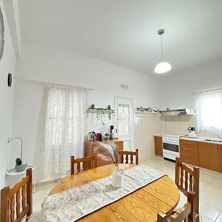 Seaside Escape Apartman *