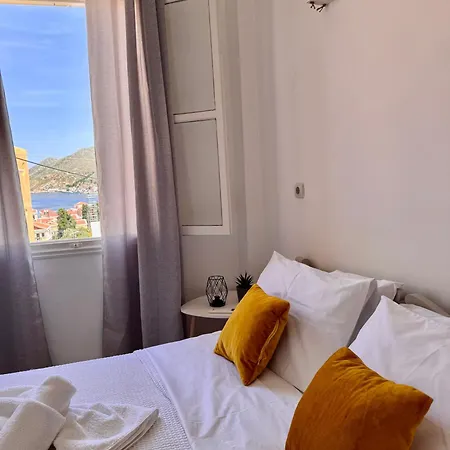 Seaside Escape * Szími