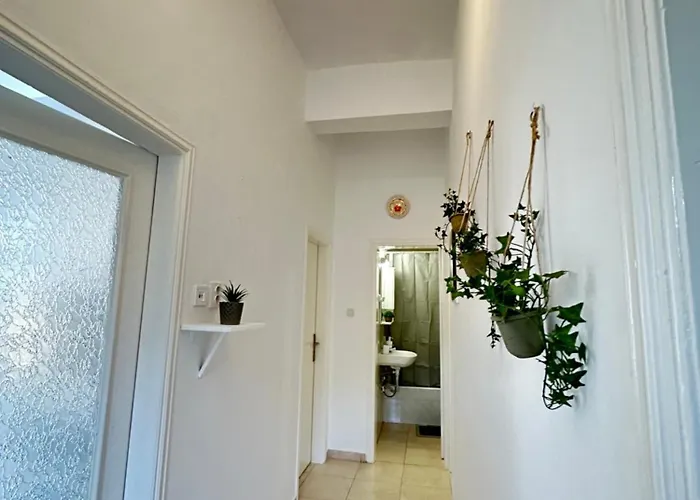 Seaside Escape Sými